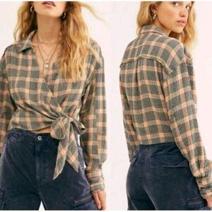 We The Free Running Wild Wrap Top Plaid XS (runs big)
